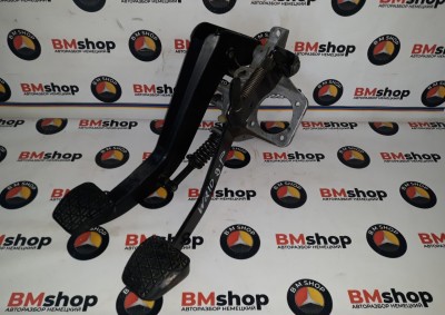 Педальный узел Мерседес W210 МКПП Педальный узел Мерседес W210 МКПП