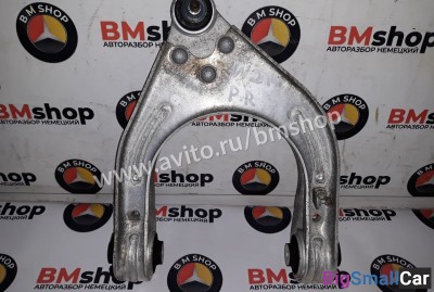 Рычаг передний верхний правый W211