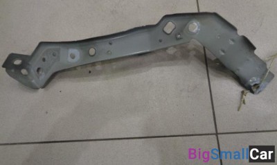 Кронштейн фар левый от Renault Megane 3 2008-2015