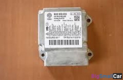 Блок управления airbag VAG 8U0959655B Блок управления airbag VAG 8U0959655B