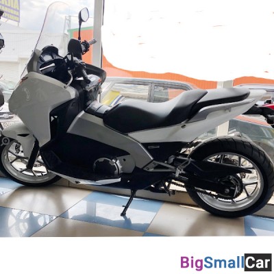HONDA NC 700 INTEGRA RC62-1000591 2012