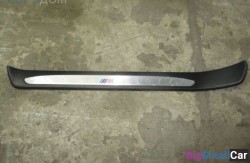 Порожек наружн. перед. прав. (51 Оснащение Кузов) 51477898821