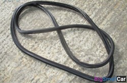 Уплотнитель багажника (51 Оснащение Кузов) 51767110420