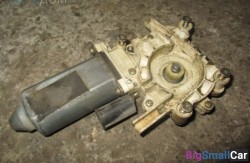 Моторчик стеклоподъемников перед. лев. (51 Оснащение Кузов) 5100