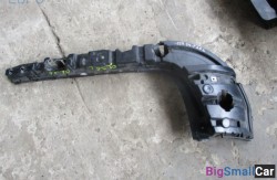 Крепление бампера сред. лев. (51 Оснащение Кузов) 51127239883