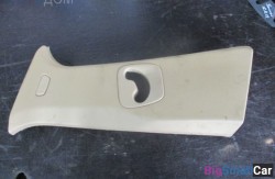 Обшивка стойки верхн. лев. (51 Оснащение Кузов) 51437245445