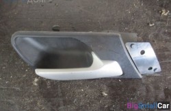 Ручка внутр. перед. прав. (51 Оснащение Кузов) 51418408566