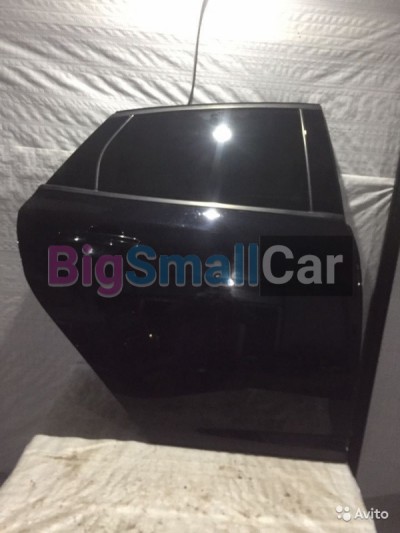 Задняя правая дверь Ford Focus 3